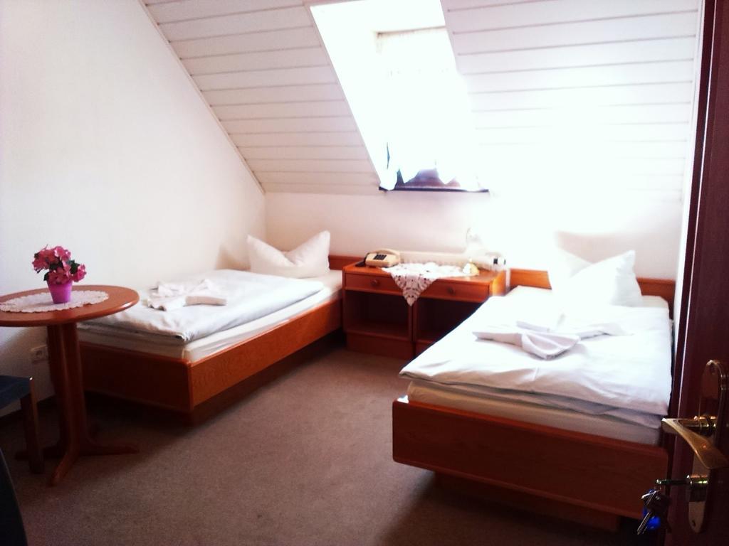Mullers Hotel & Restaurant Erfurt Ruang foto